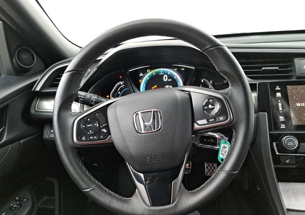 Honda Civic cena 63500 przebieg: 88837, rok produkcji 2017 z Rzepin małe 232